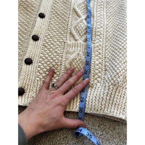 Athena Designs Irish Handknit Wool Cable Knit Sweater Size L Cream Beige V Neck - Picture 9 of 10